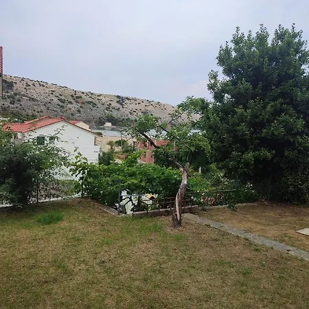 Valeria Apartment Lopar