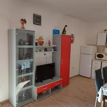 Apartment Valeria Lopar